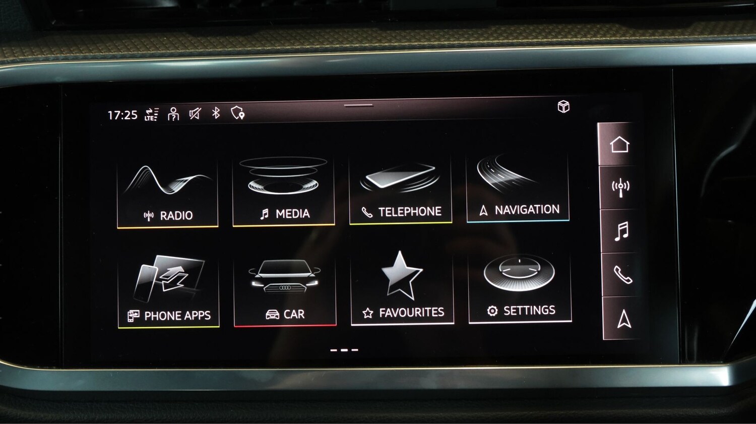 Used Audi Q3 2021 for sale - 77841031: Photo 11