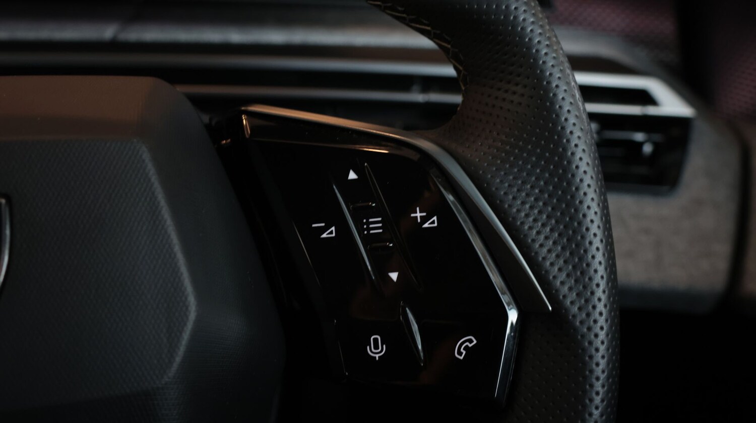 Used Peugeot 3008 2024 for sale - 77584786: Photo 24