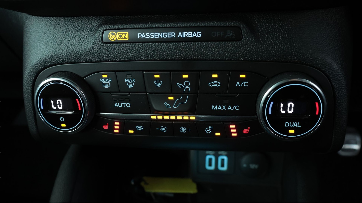 Used Ford Focus 2021 for sale - 78201645: Photo 12