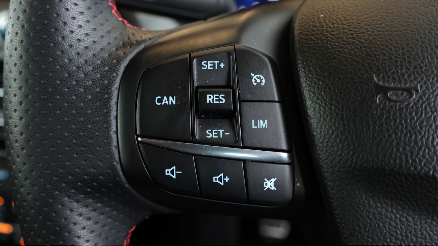 Used Ford Focus 2021 for sale - 78201645: Photo 21