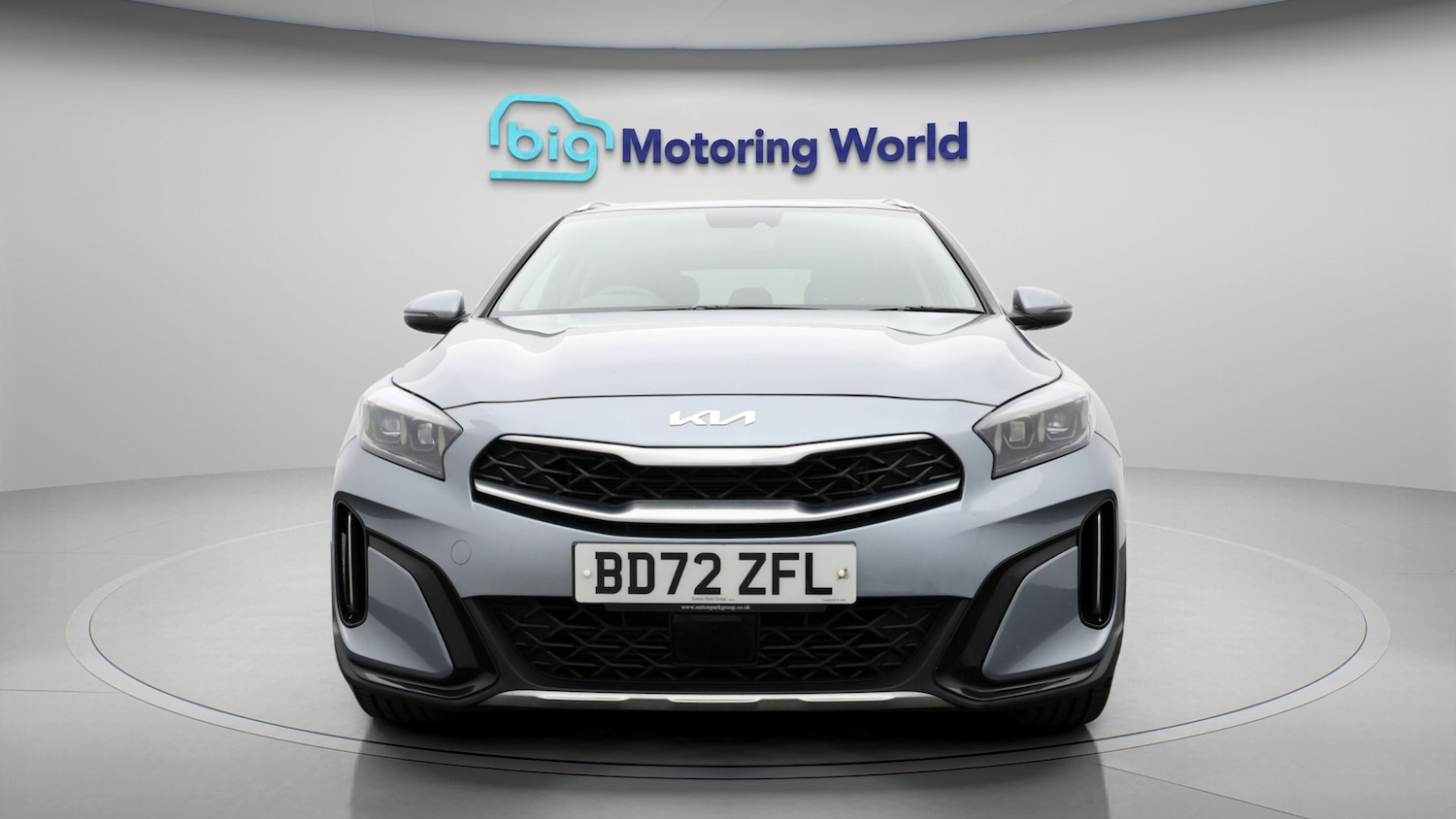 Used Kia XCeed 2023 for sale - 77585344: Photo 2