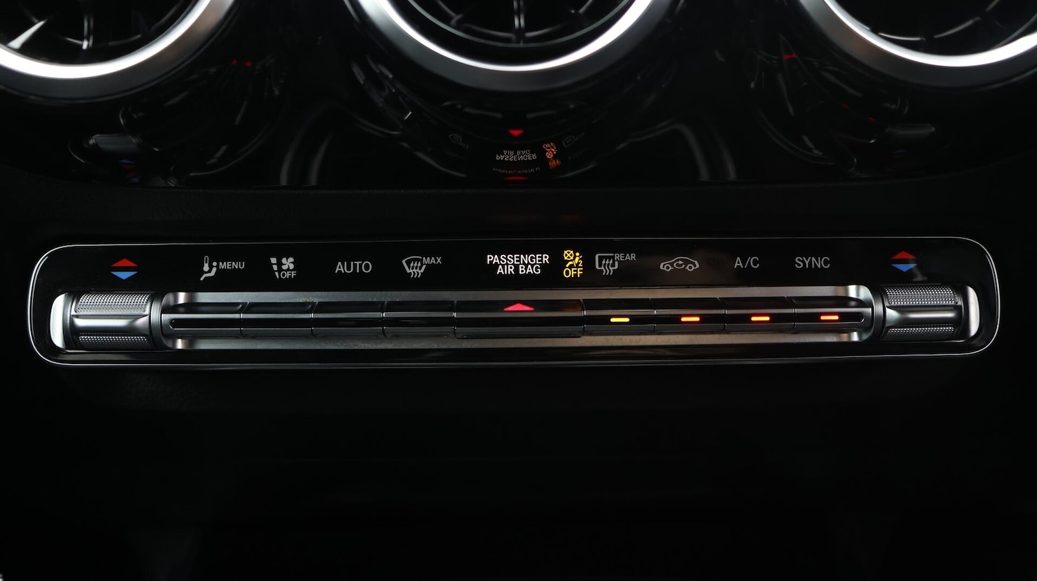 Used Mercedes-Benz GLA 2021 for sale - 76360455: Photo 13