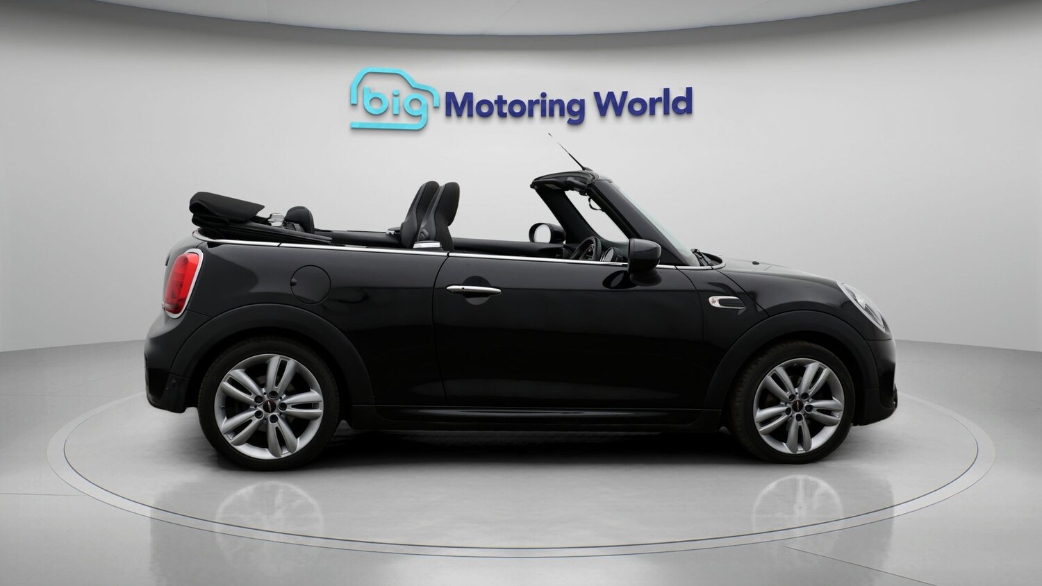 Used MINI Convertible 2020 for sale - 77403579: Photo 8
