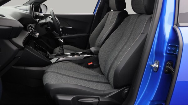 Used Peugeot 2008 2024 for sale - 75430282: Photo 15