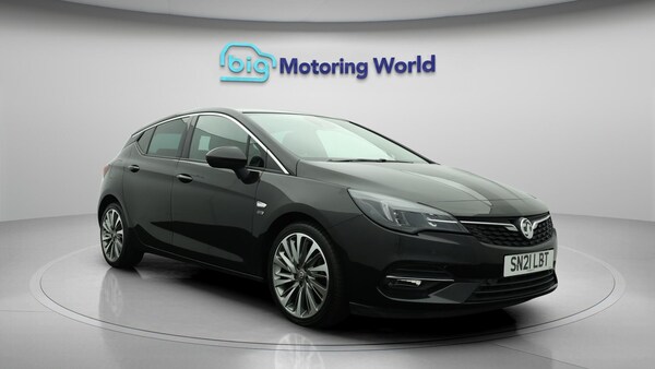 Used Vauxhall Astra 2021 for sale - 76295495: Photo 2