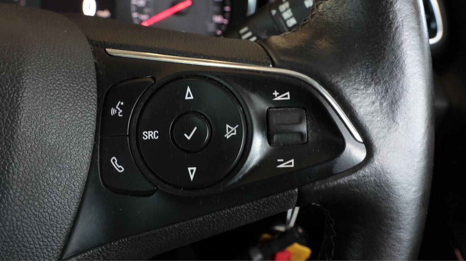 Used Vauxhall Grandland X 2019 for sale - 77840985: Photo 24