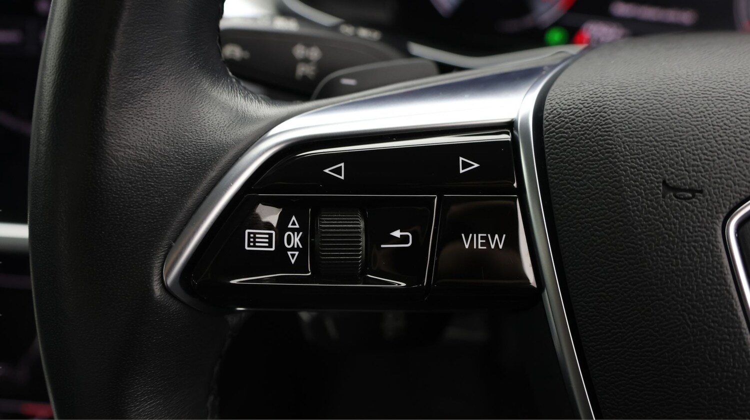 Used Audi A6 Saloon for sale - 77745272: Photo 22