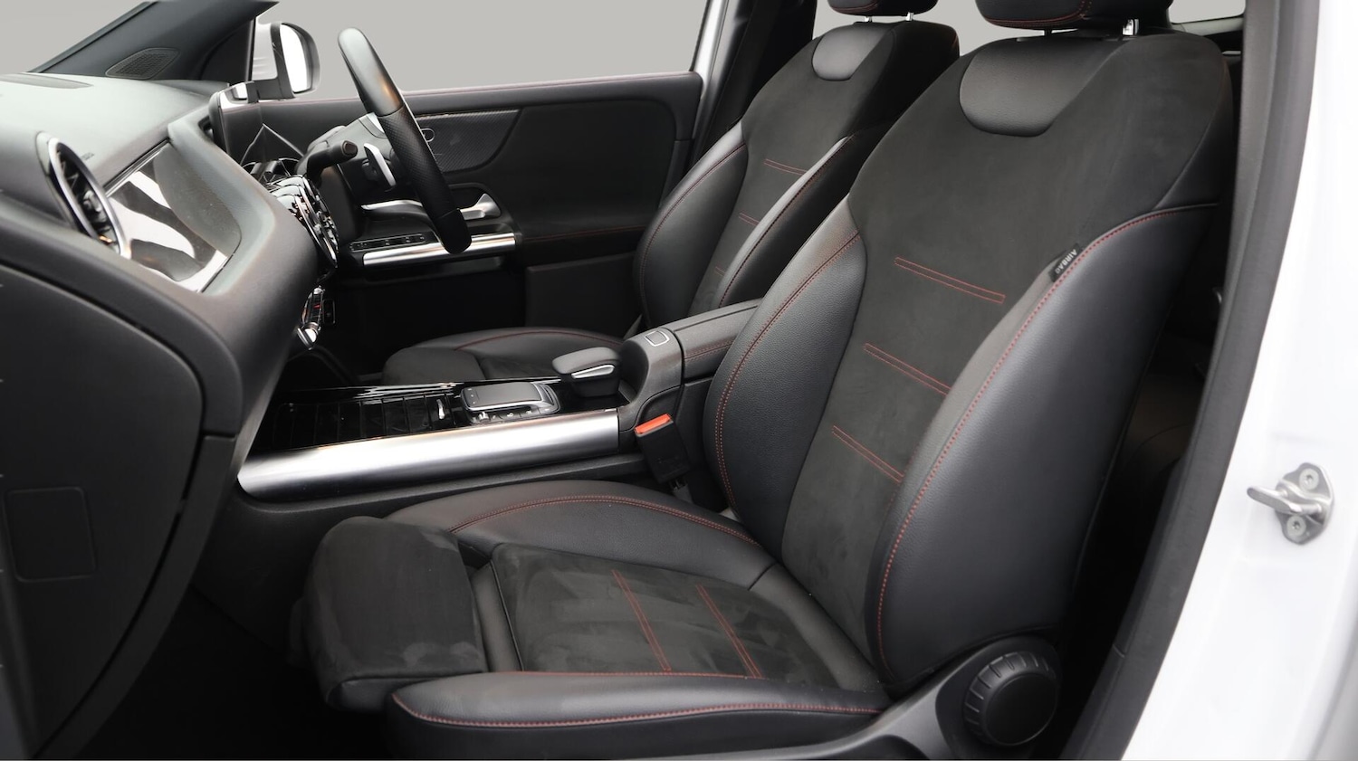Used Mercedes-Benz GLA 2020 for sale - 76137971: Photo 15