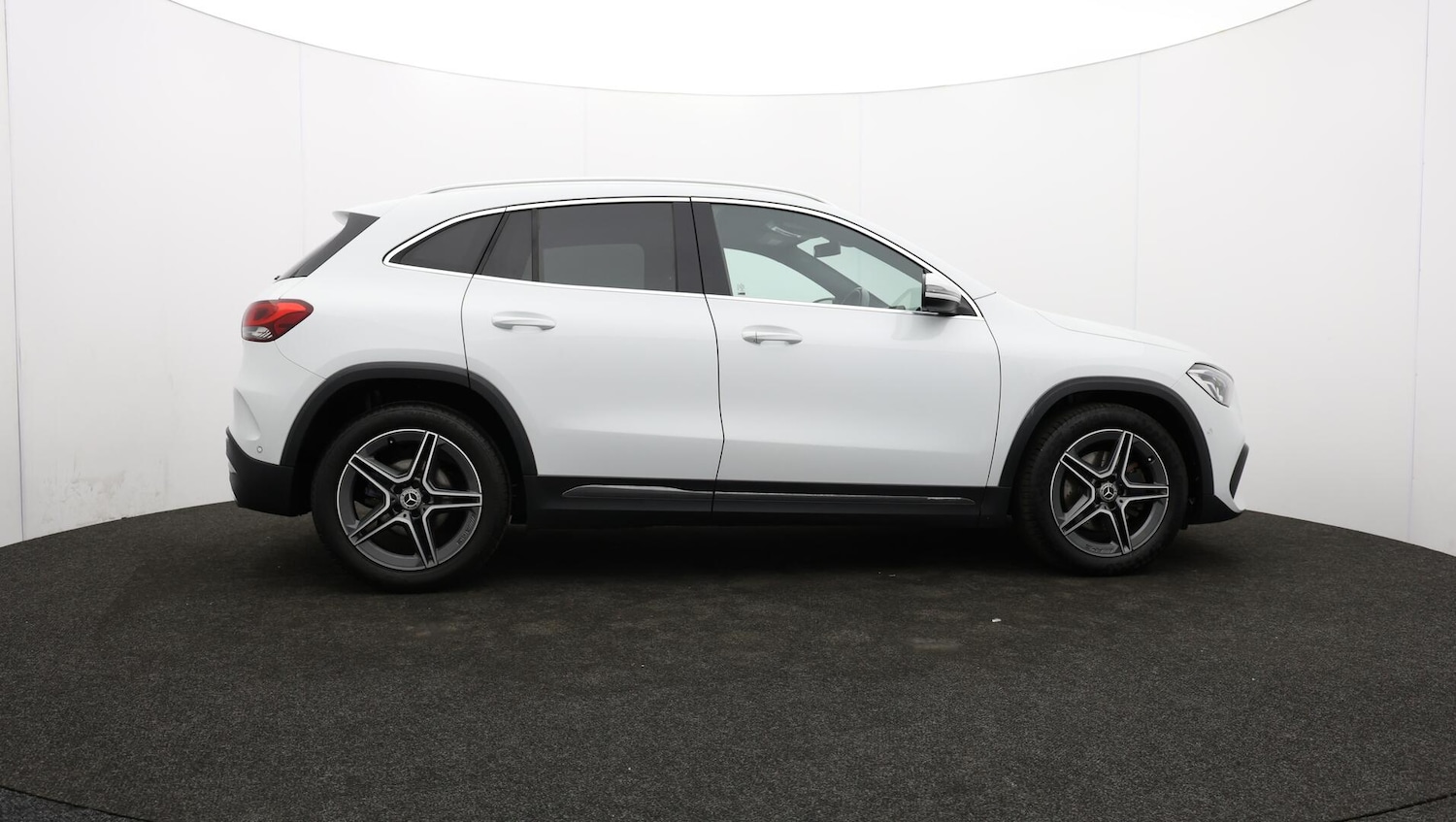 Used Mercedes-Benz GLA 2020 for sale - 76137971: Photo 42