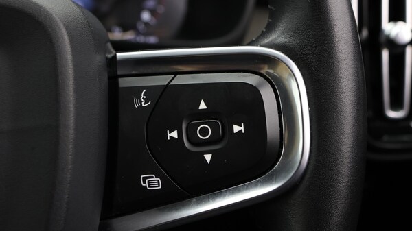 Used Volvo XC40 2019 for sale - 76283030: Photo 24