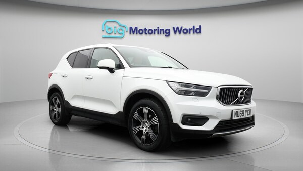 Used Volvo XC40 2019 for sale - 76283030: Photo 2