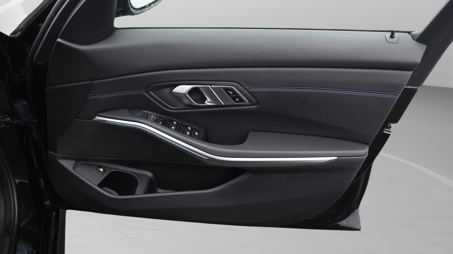 Used BMW 3 Series 2023 for sale - 76561911: Photo 16