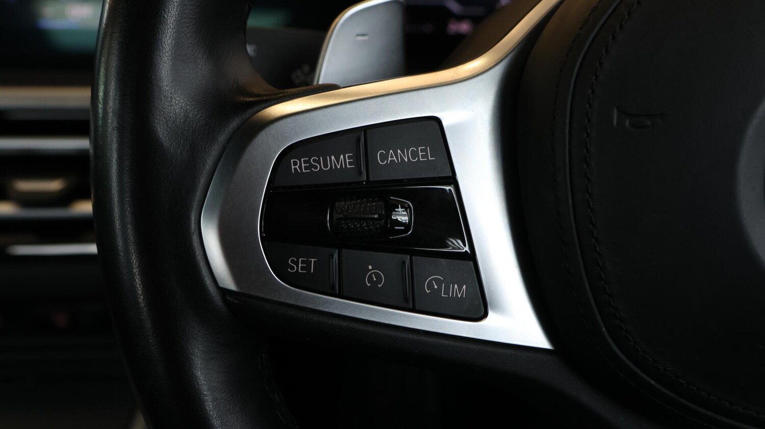 Used BMW 3 Series 2023 for sale - 76561911: Photo 23