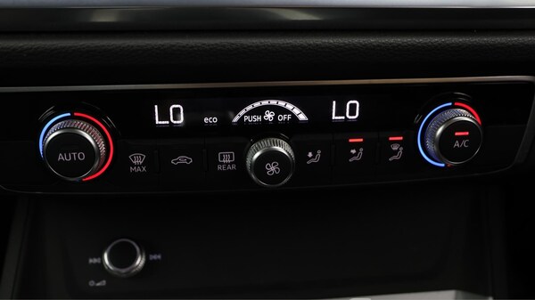 Used Audi Q3 2019 for sale - 75670134: Photo 13