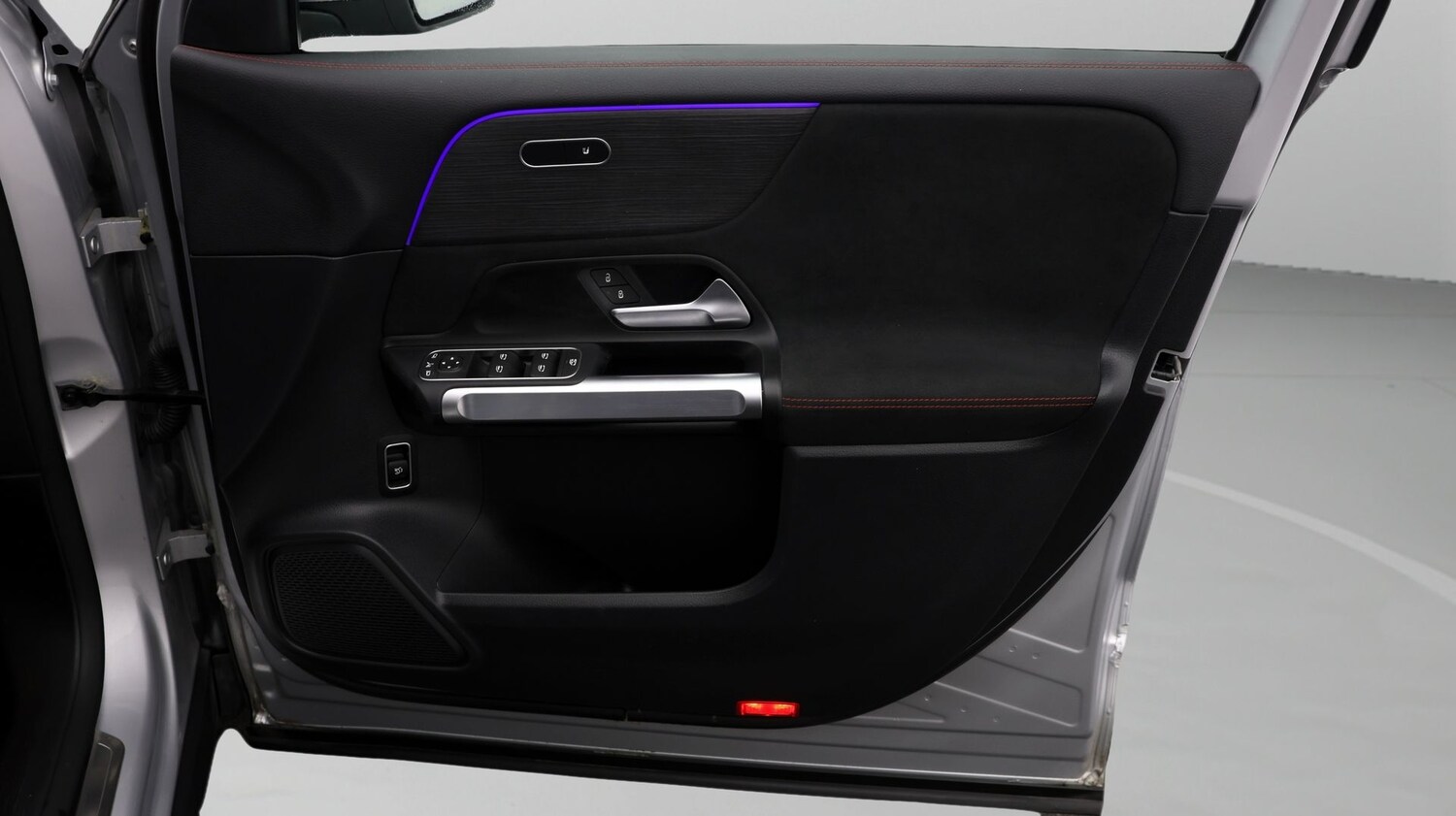 Used Mercedes-Benz EQB 2023 for sale - 77844722: Photo 15