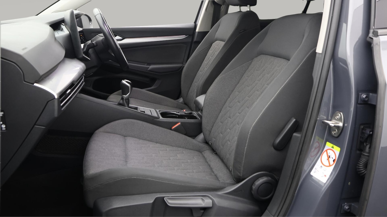 Used Volkswagen Golf 2024 for sale - 76645624: Photo 15