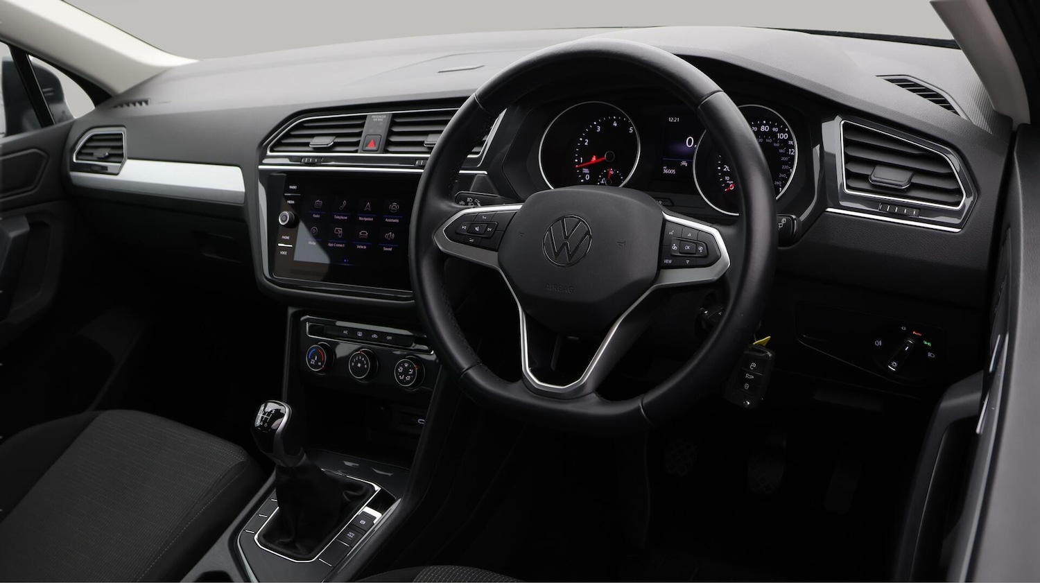 Used Volkswagen Tiguan 2021 for sale - 76700623: Photo 10