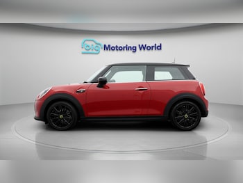 Used MINI Hatch 2021 for sale - 79235656: Photo