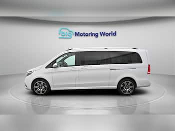 Used Mercedes-Benz V-Class 2023 for sale - 79747325: Photo