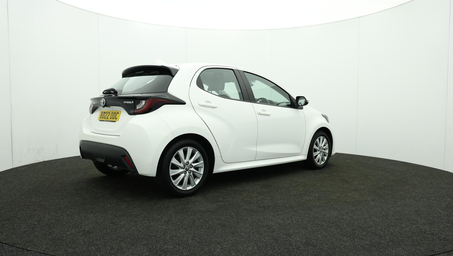Used Toyota Yaris 2022 for sale - 76137683: Photo 35