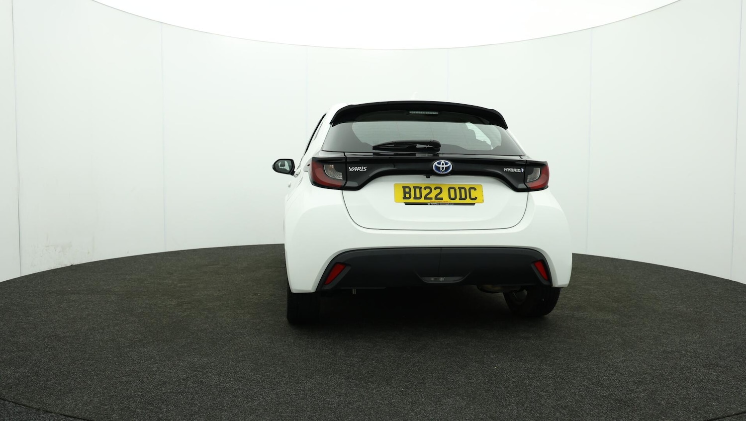 Used Toyota Yaris 2022 for sale - 76137683: Photo 45