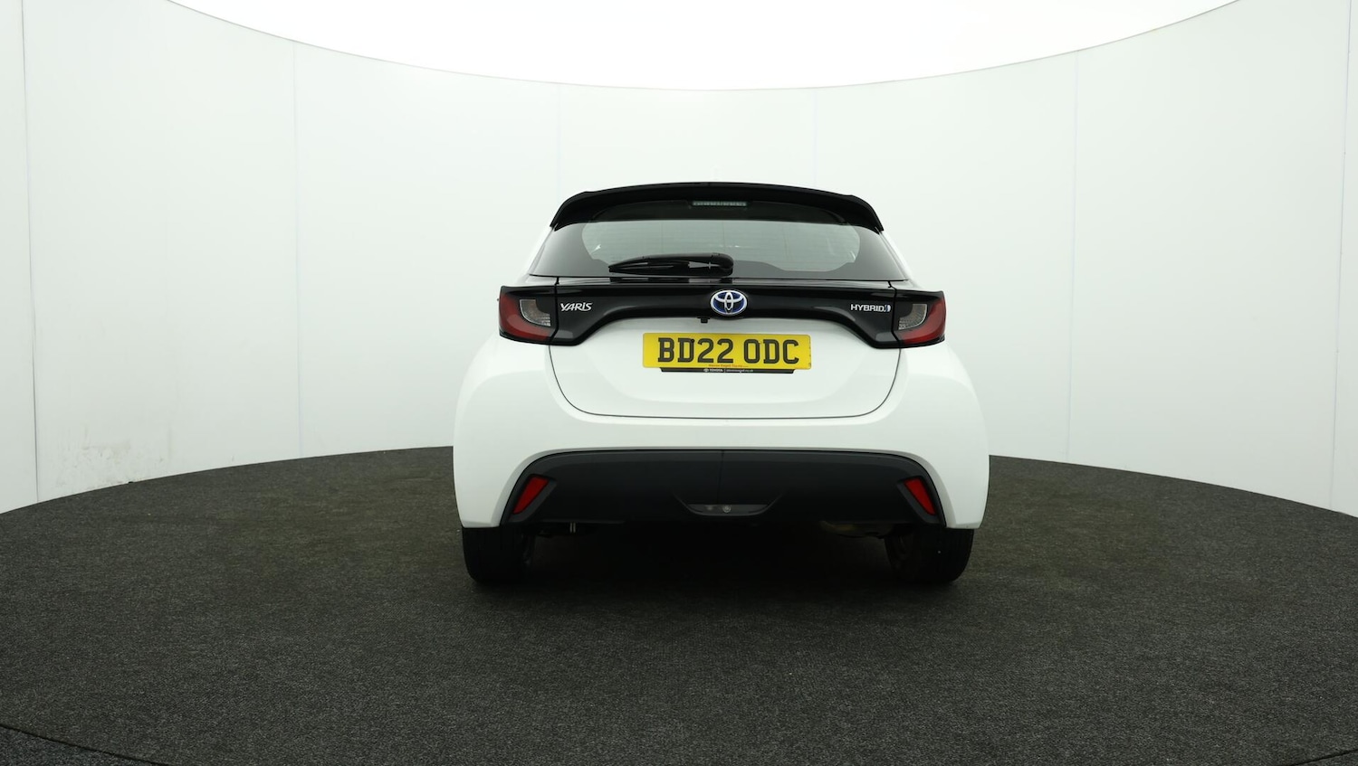 Used Toyota Yaris 2022 for sale - 76137683: Photo 56