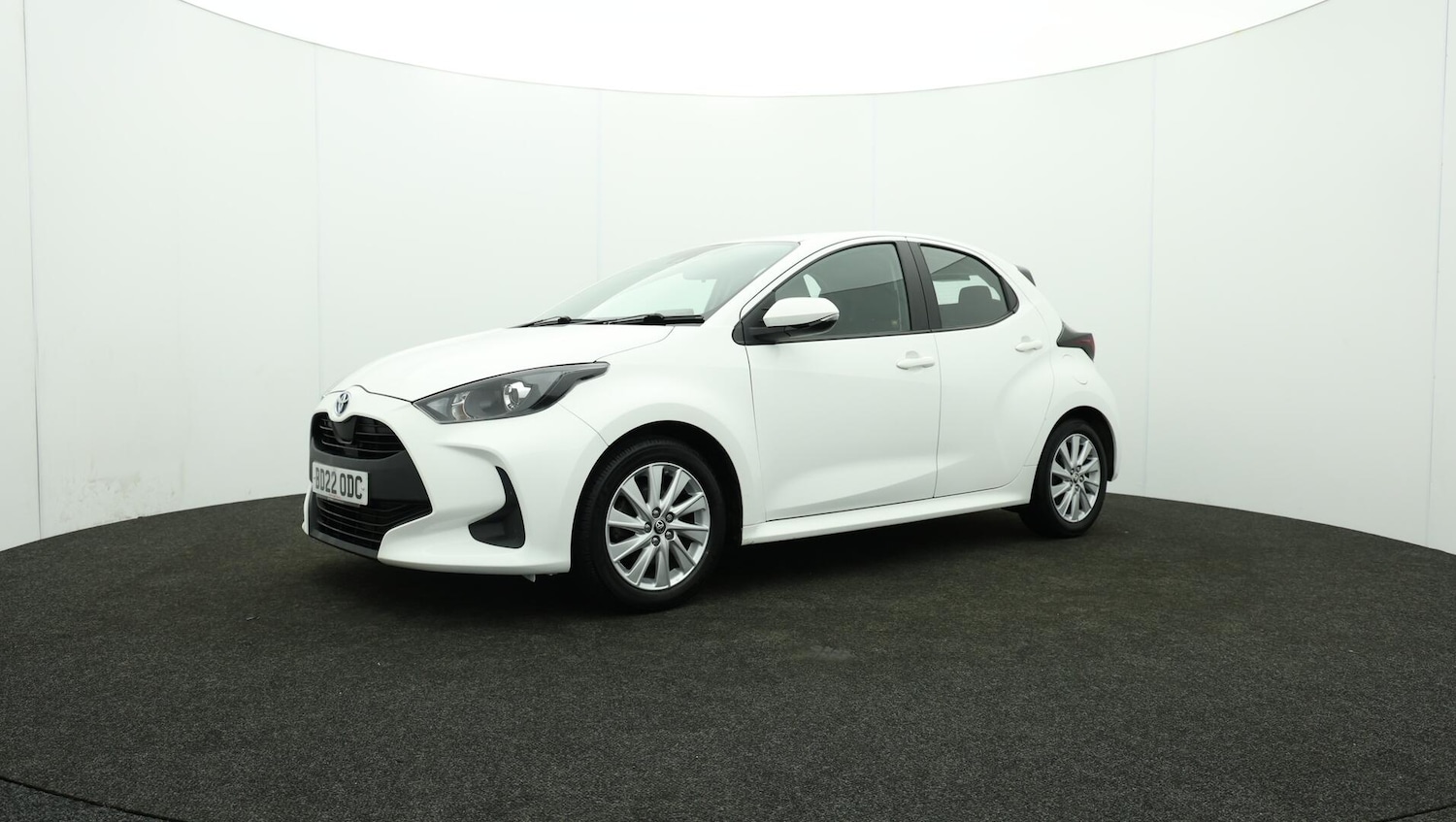 Used Toyota Yaris 2022 for sale - 76137683: Photo 64