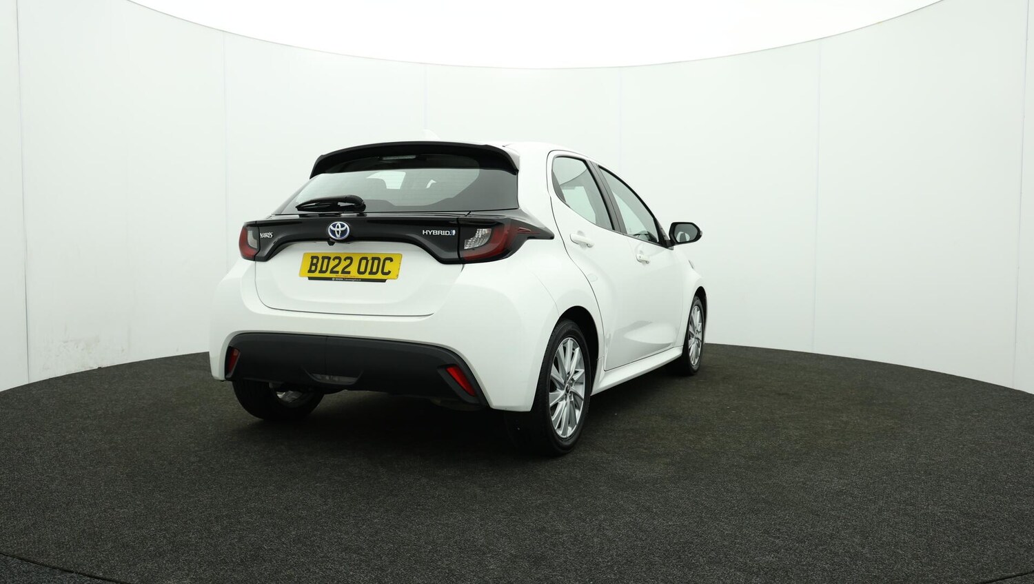 Used Toyota Yaris 2022 for sale - 76137683: Photo 83