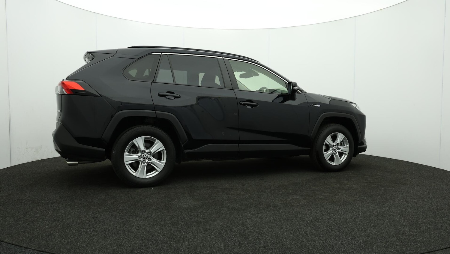 Used Toyota RAV4 2021 for sale - 76032555: Photo 40