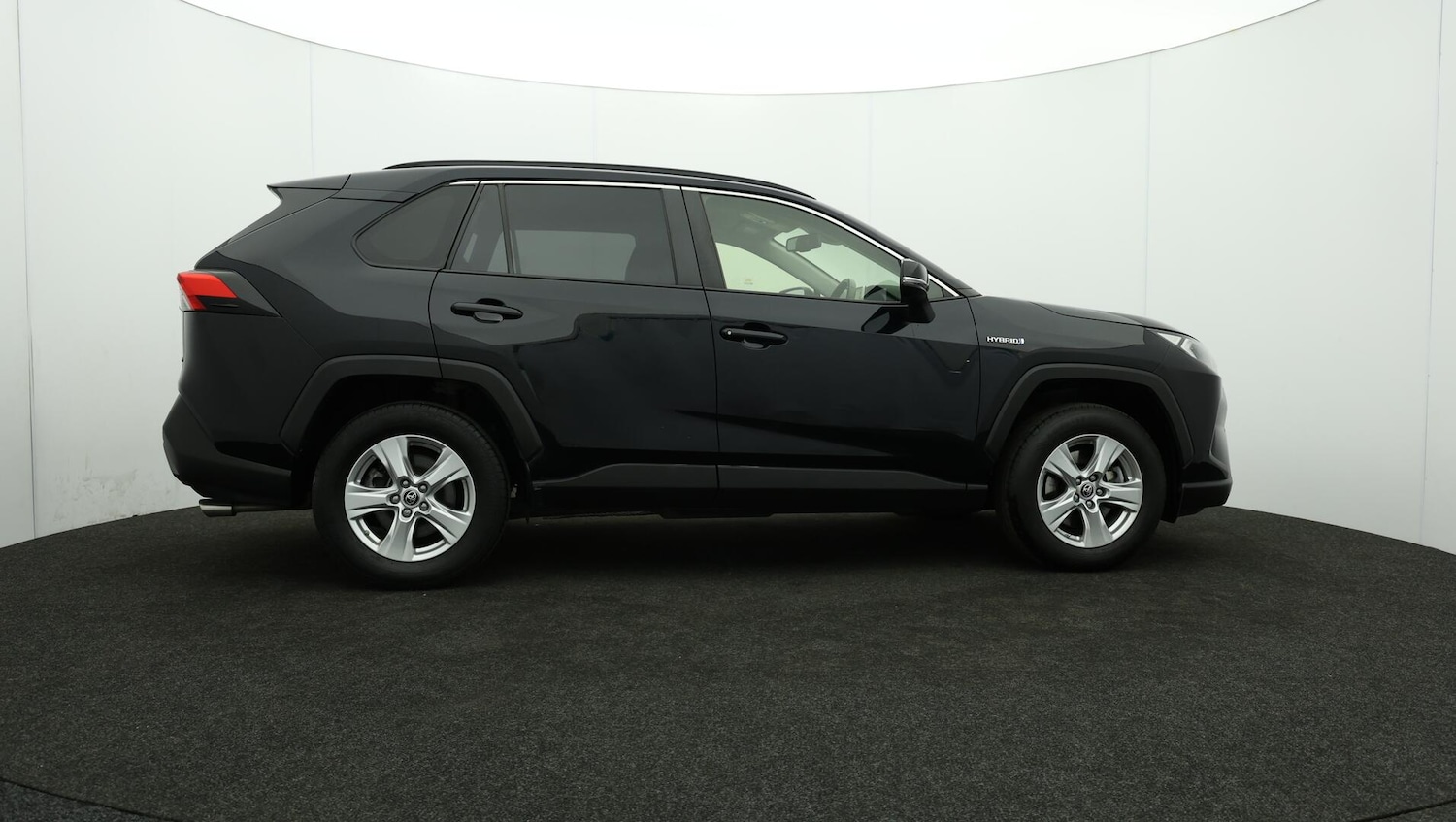 Used Toyota RAV4 2021 for sale - 76032555: Photo 42