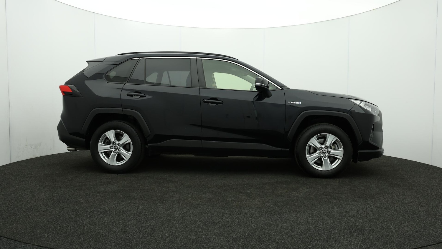 Used Toyota RAV4 2021 for sale - 76032555: Photo 44