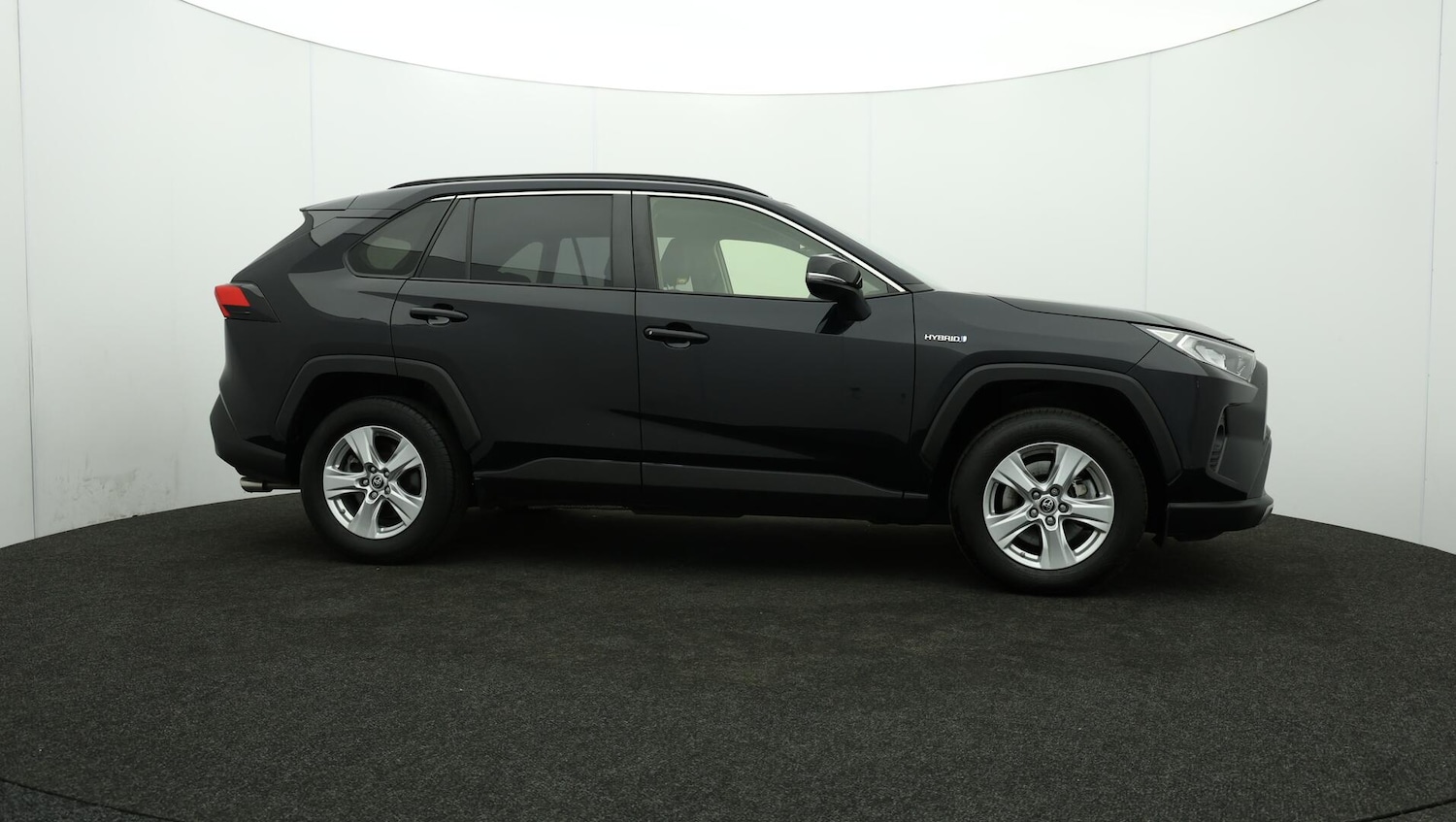 Used Toyota RAV4 2021 for sale - 76032555: Photo 45