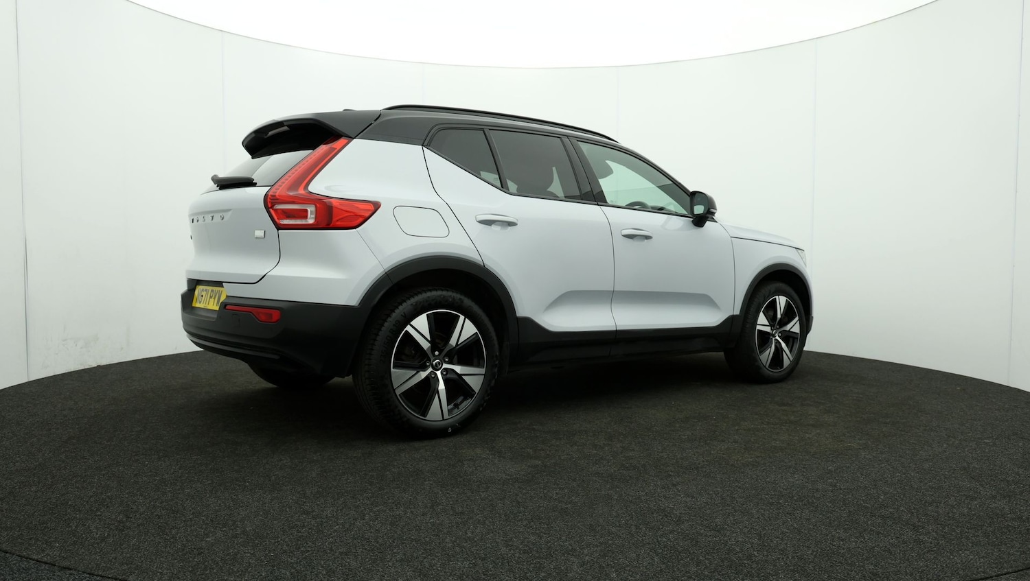 Used Volvo XC40 2021 for sale - 76811115: Photo 28