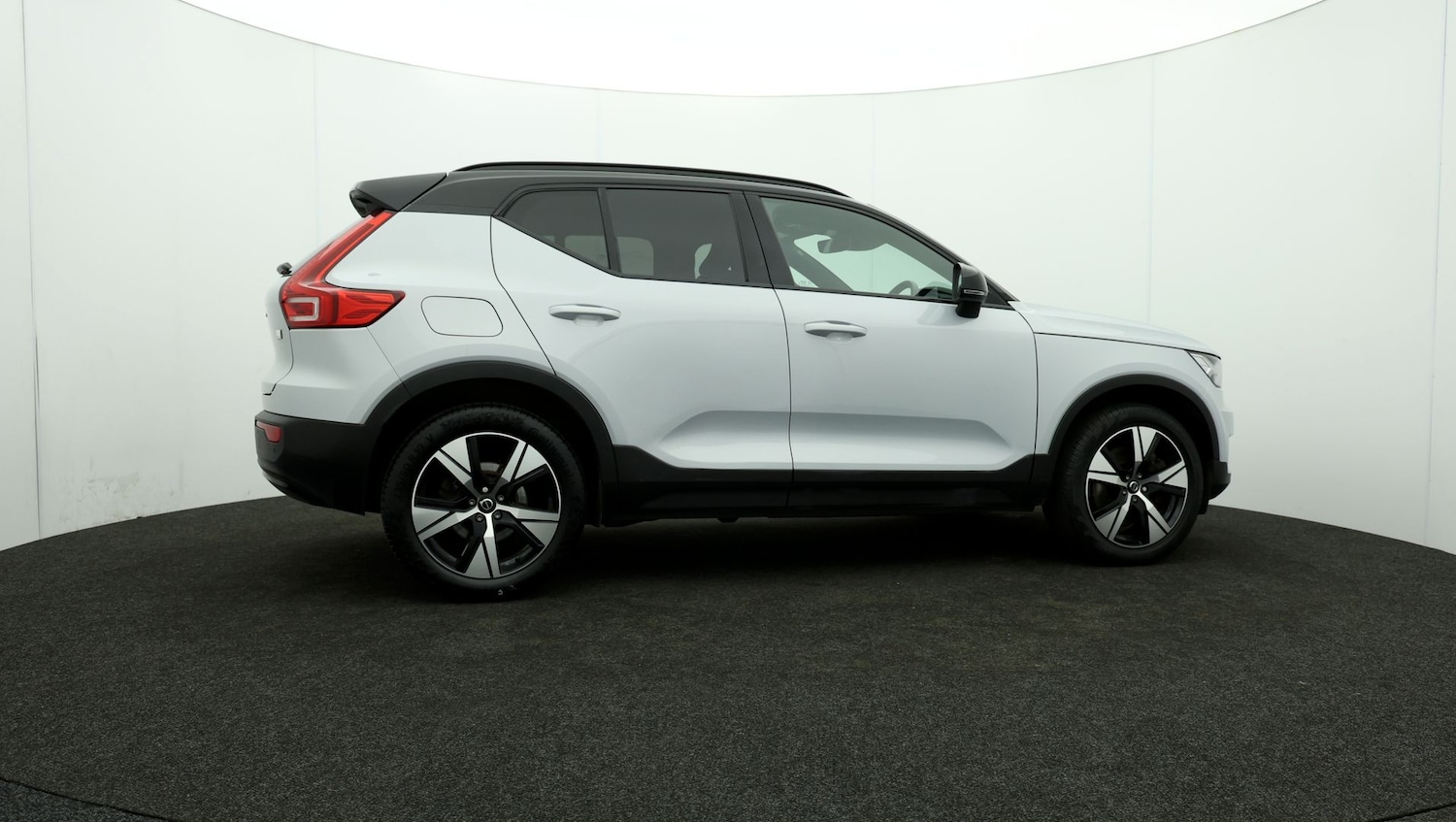 Used Volvo XC40 2021 for sale - 76811115: Photo 31