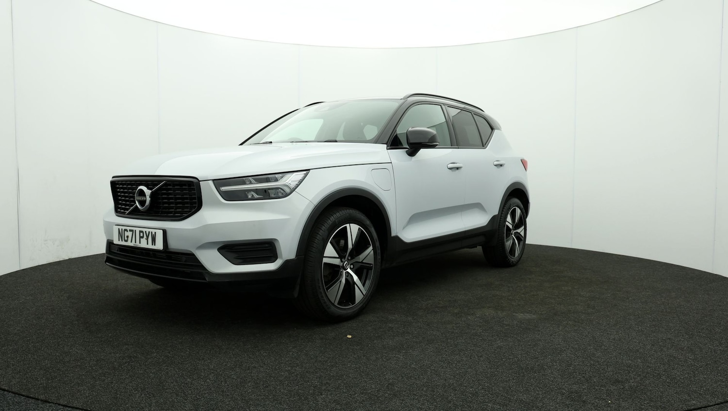 Used Volvo XC40 2021 for sale - 76811115: Photo 54