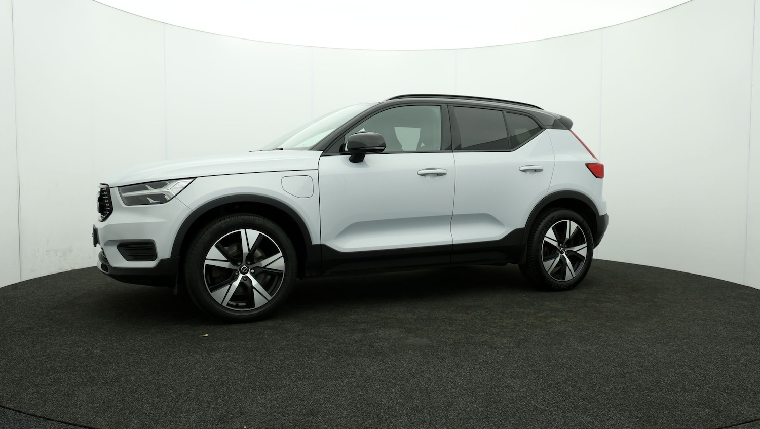 Used Volvo XC40 2021 for sale - 76811115: Photo 58