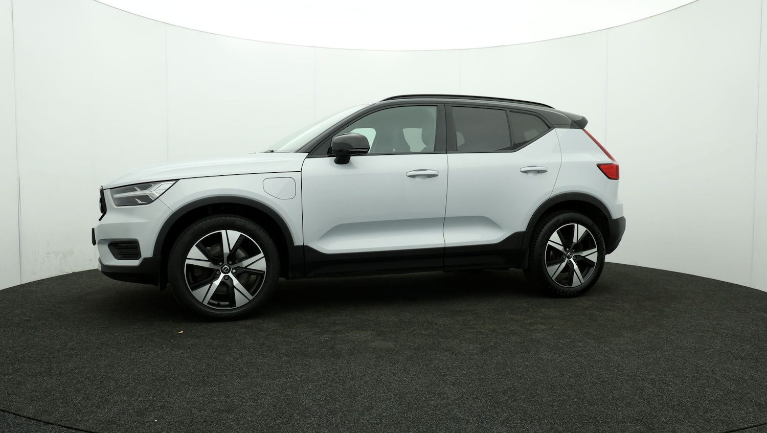 Used Volvo XC40 2021 for sale - 76811115: Photo 60
