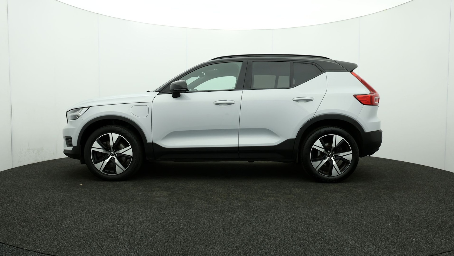 Used Volvo XC40 2021 for sale - 76811115: Photo 63
