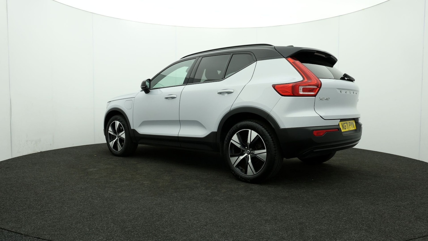 Used Volvo XC40 2021 for sale - 76811115: Photo 69