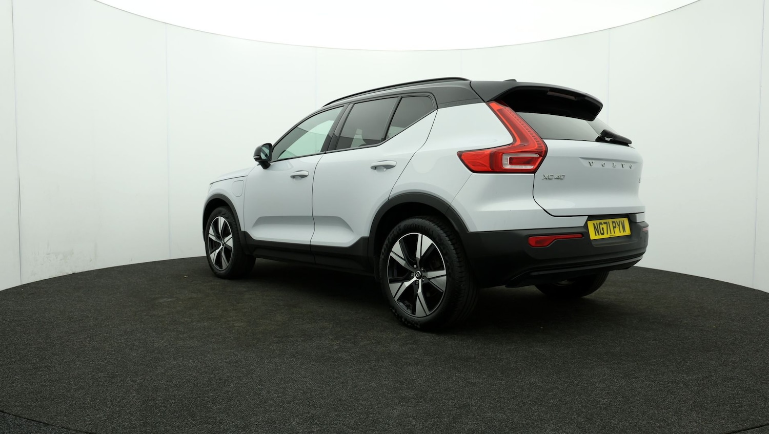 Used Volvo XC40 2021 for sale - 76811115: Photo 71