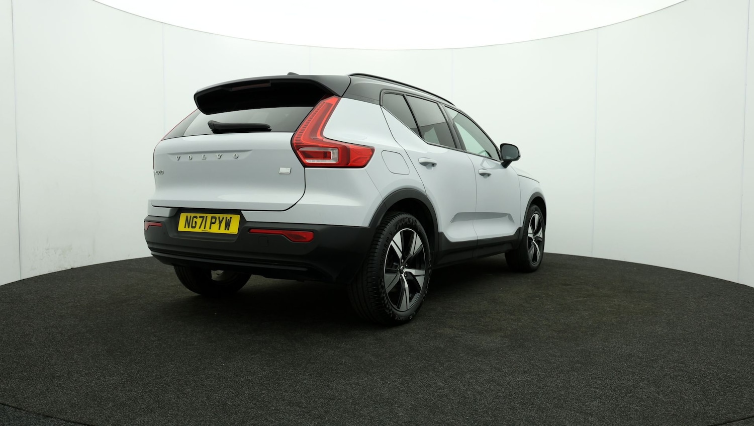 Used Volvo XC40 2021 for sale - 76811115: Photo 76