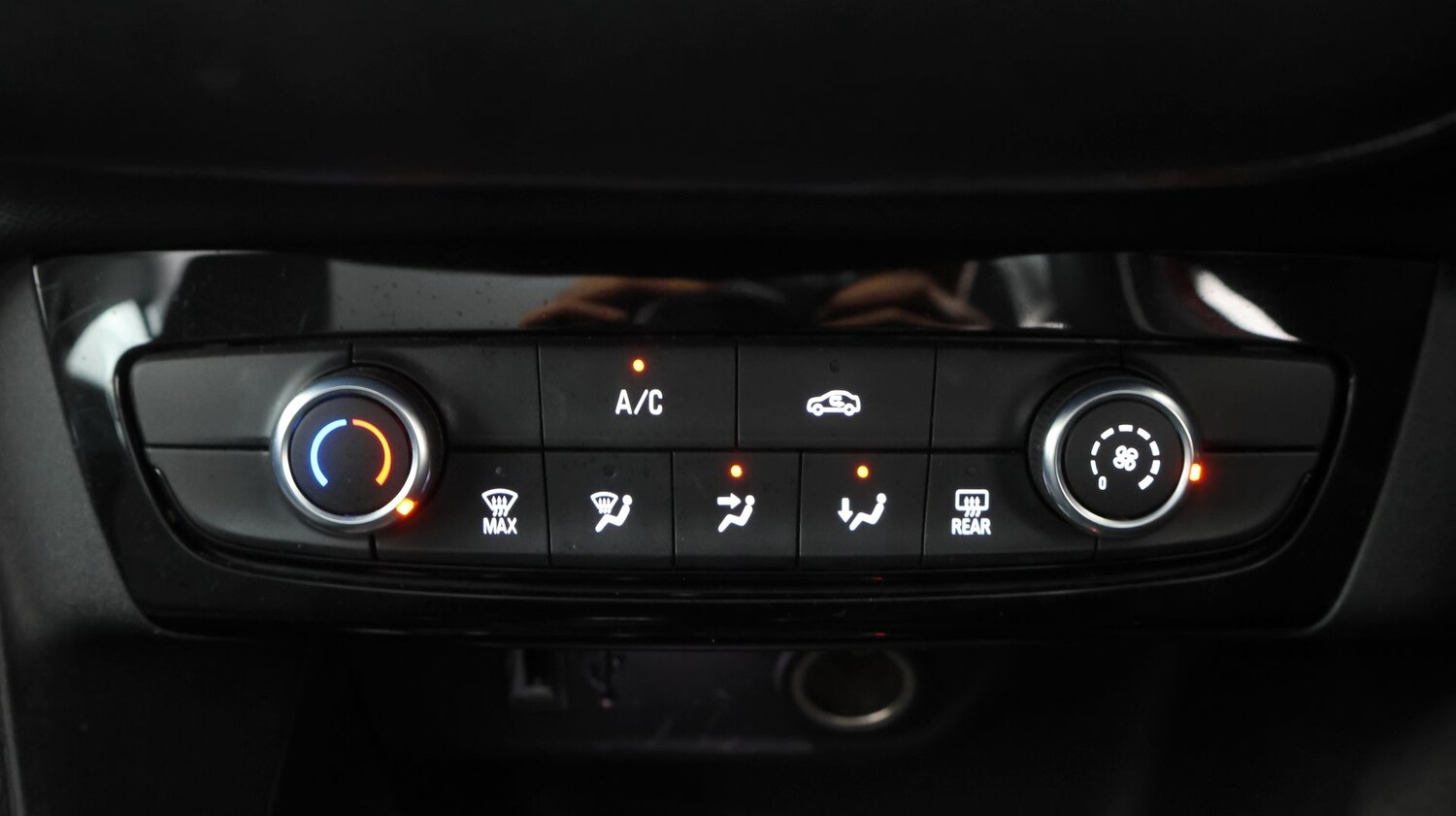 Used Vauxhall Corsa for sale - 77962071: Photo 11