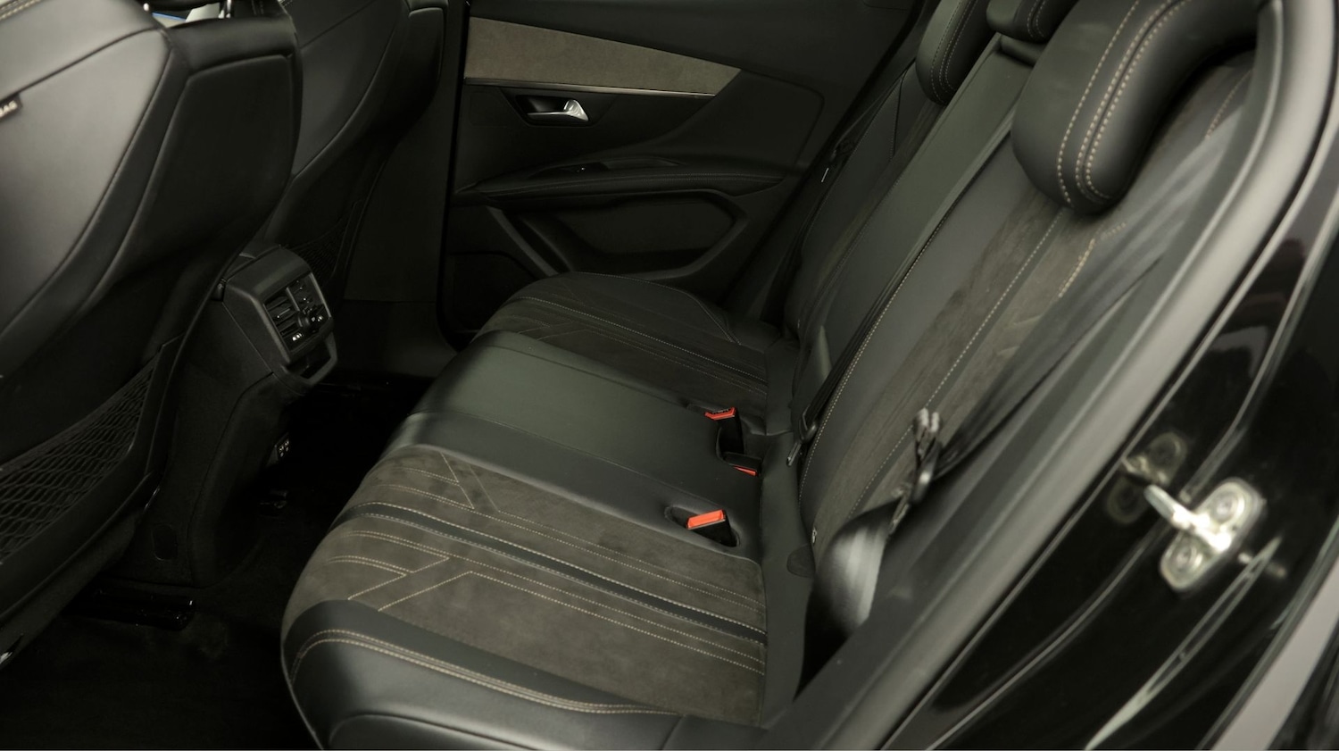 Used Peugeot 3008 2021 for sale - 77721633: Photo 16