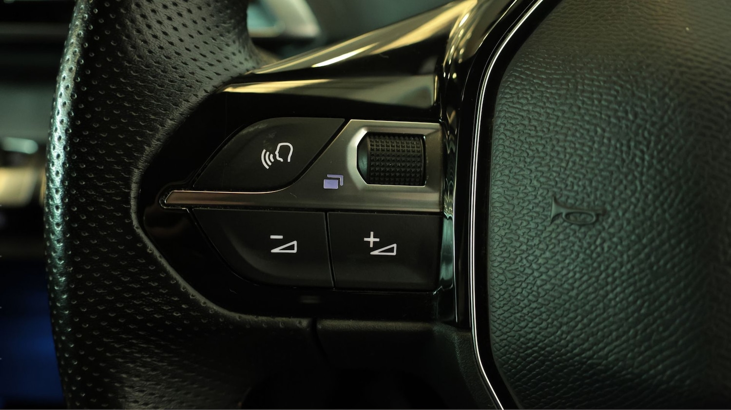 Used Peugeot 3008 2021 for sale - 77721633: Photo 22