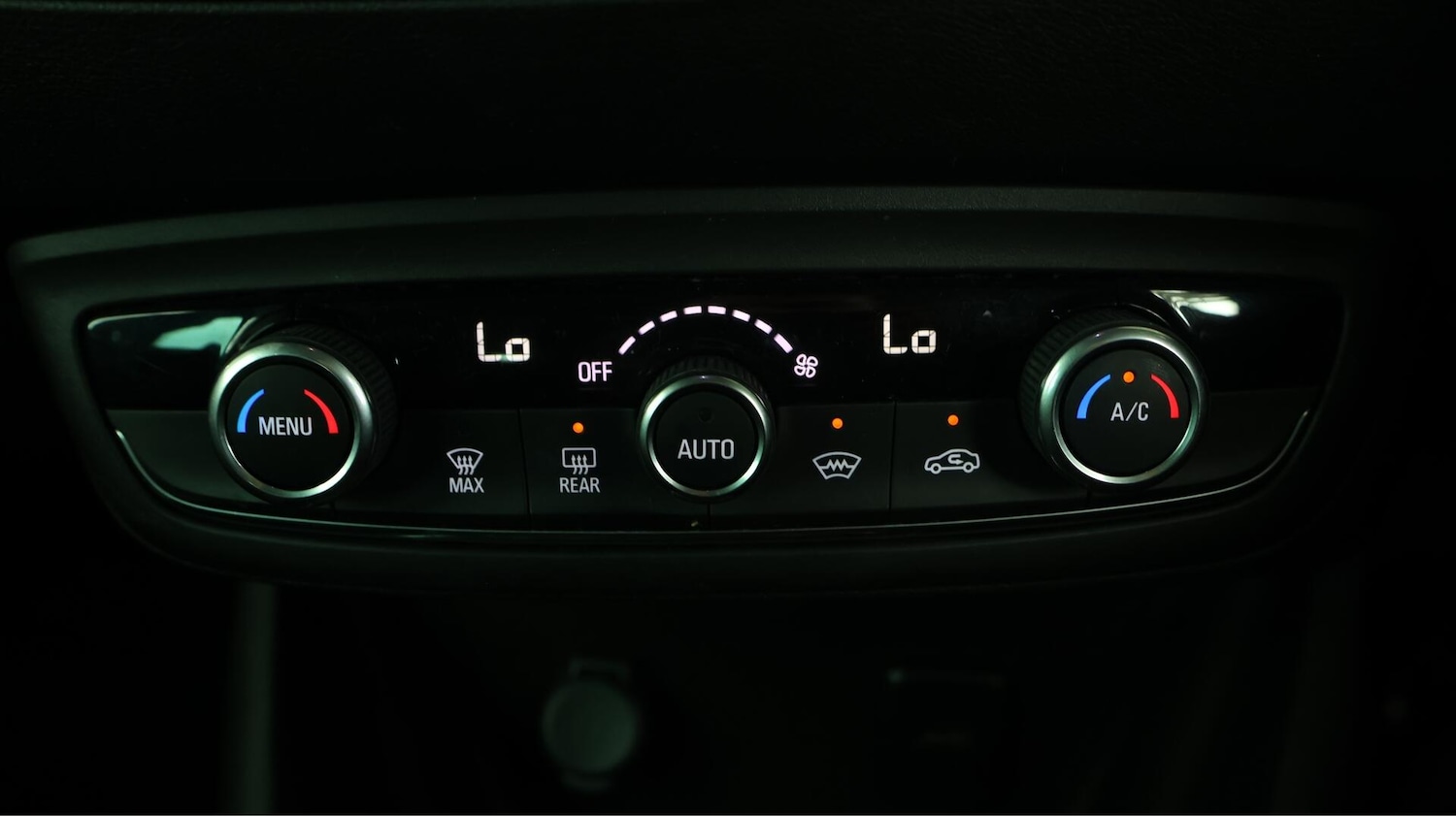 Used Vauxhall Crossland X 2018 for sale - 76742285: Photo 13