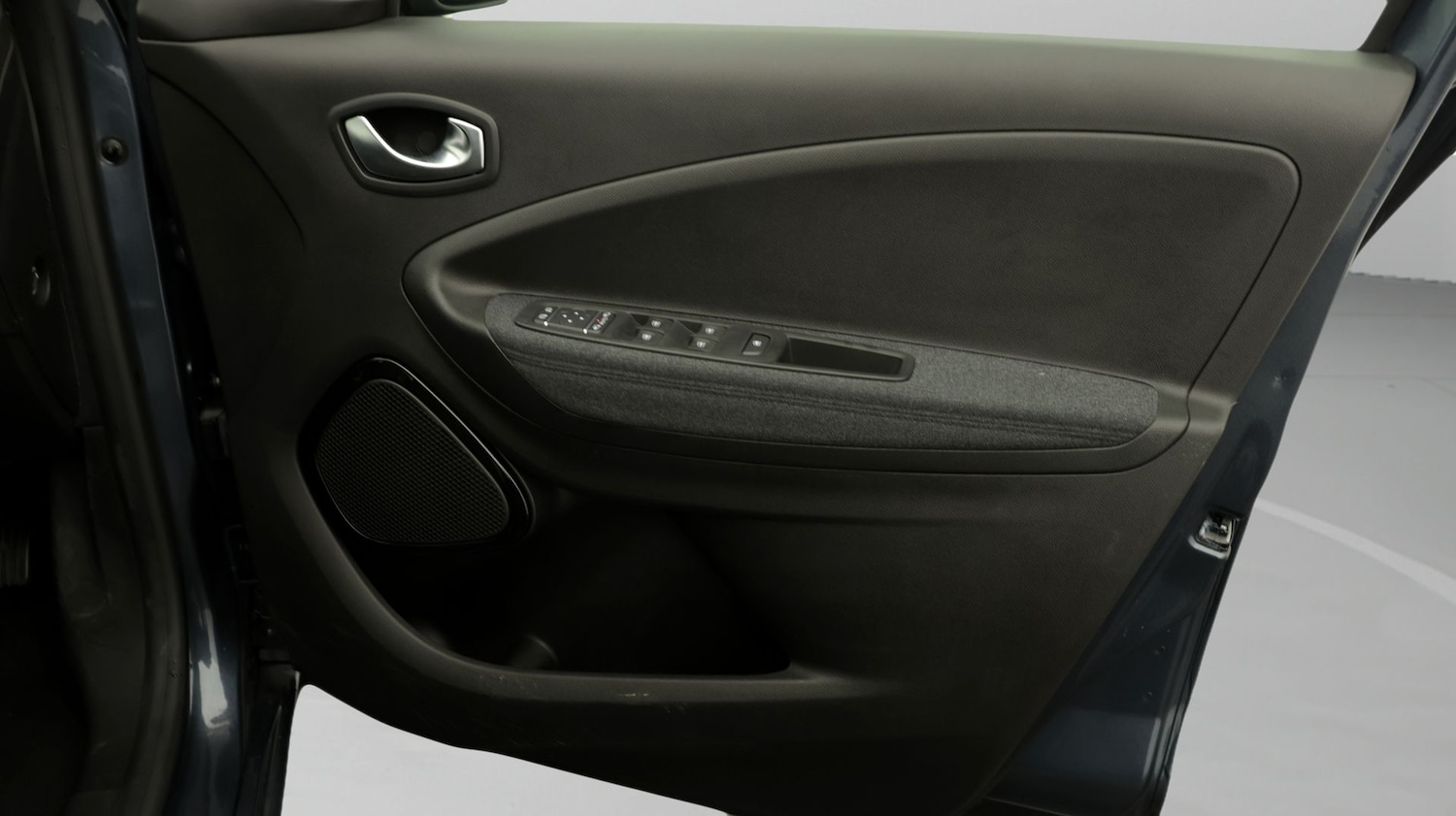 Used Renault Zoe 2021 for sale - 77695085: Photo 15