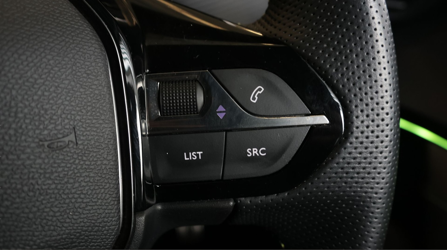 Used Peugeot E-2008 for sale - 77809235: Photo 25