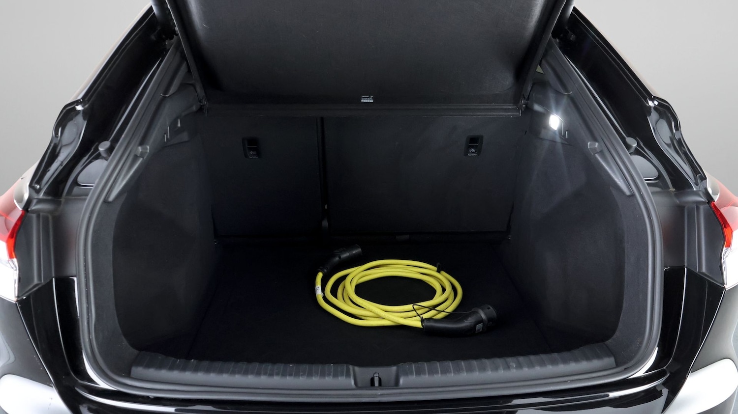 Used Audi Q4 e-tron 2023 for sale - 78027565: Photo 17