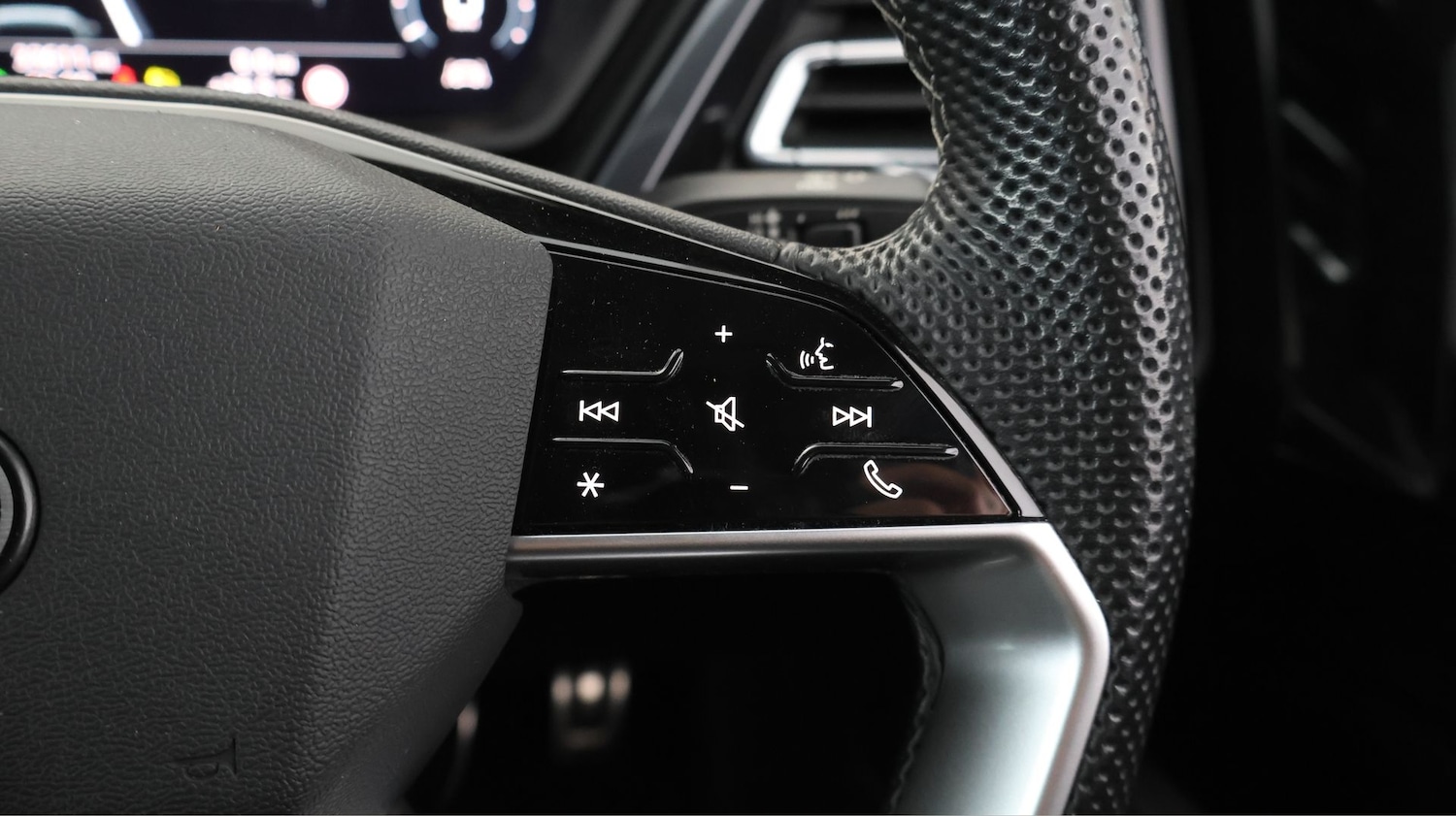 Used Audi Q4 e-tron 2023 for sale - 78027565: Photo 24