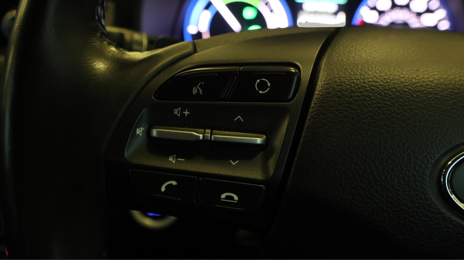 Used Hyundai KONA 2019 for sale - 76549504: Photo 24